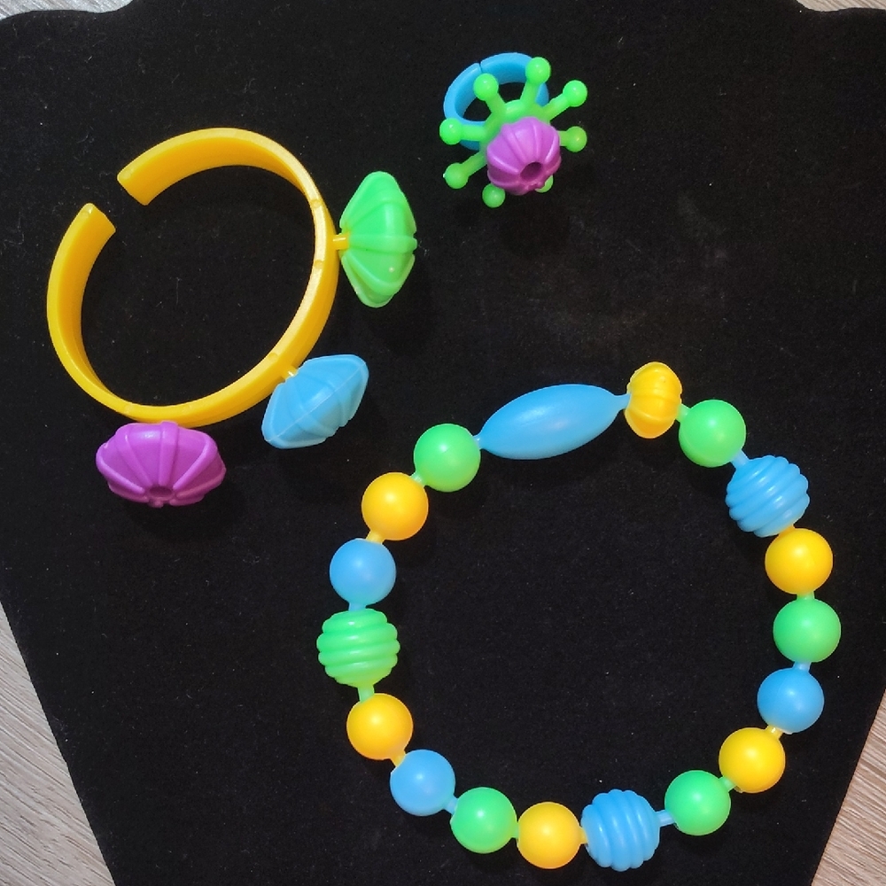 🆕3PC Colorful Pop Beaded Bracelet,Ring, Bracelet Trio